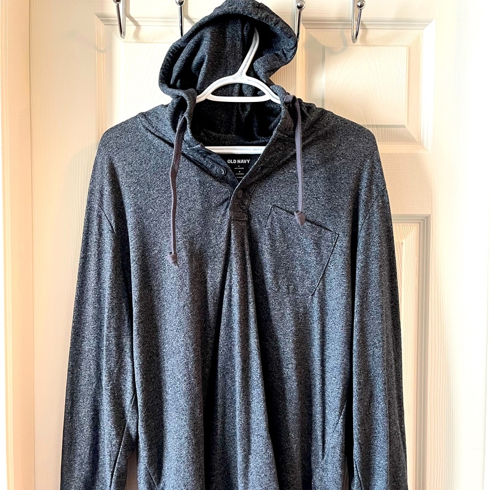 Old navy hoodie shirt